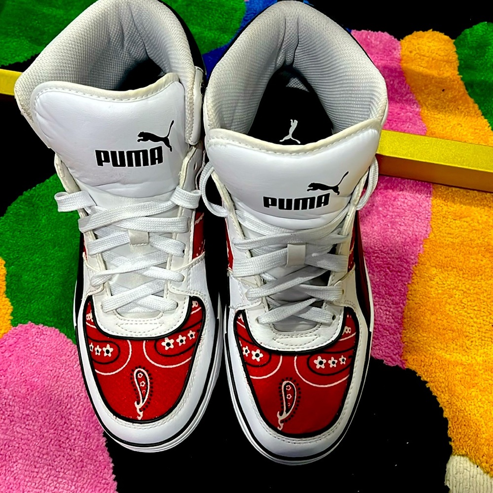 Brand new shoes for sale for men custom made with bandana and black wire